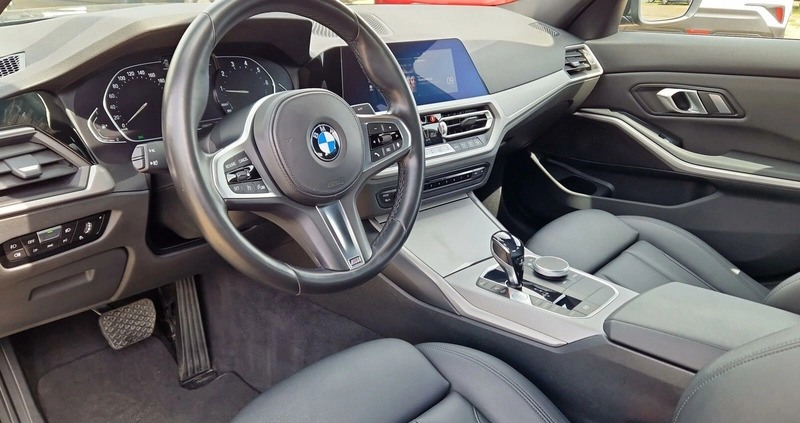 BMW Seria 3 cena 118000 przebieg: 48051, rok produkcji 2021 z Krośniewice małe 436